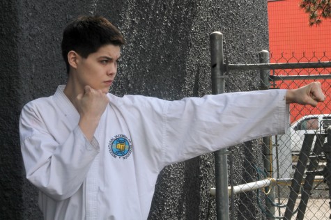 Cole Abou-Tibbett, 17, will be competing at the ITF (International Taekwon-do Federation) world junior and senior championships, held May 27 to 31 in Jesolo, Italy. The community can support the local athlete at www.gofundme.com/coletoworlds. Teresa MALLAM/Free Press